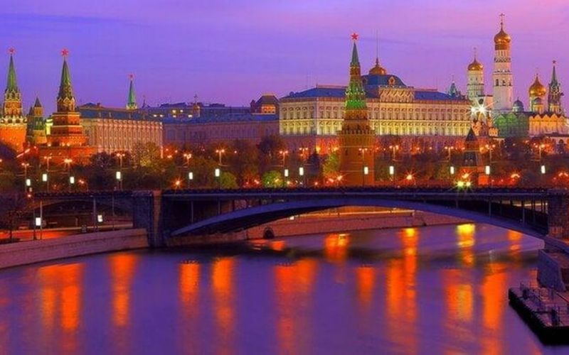 Điện Kremlin: 'Kế hoạch tấn công vào Nga đang được thảo luận cụ thể'